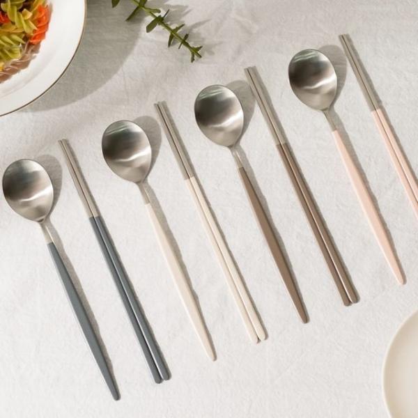 국산 스텐 예쁜 숟가락 젓가락 신혼부부 가족수저세트