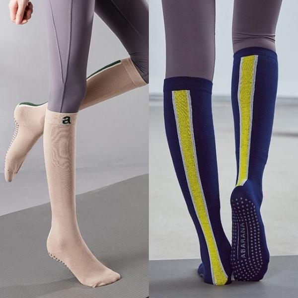 필라테스 요가 니삭스 논슬립 여자 스포츠 롱삭스 5색상