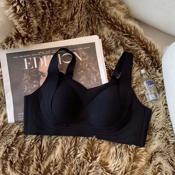 볼륨업 노와이어브라 스포츠브라 처짐방지 노패드