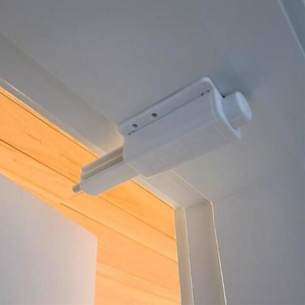 상부도어스토퍼