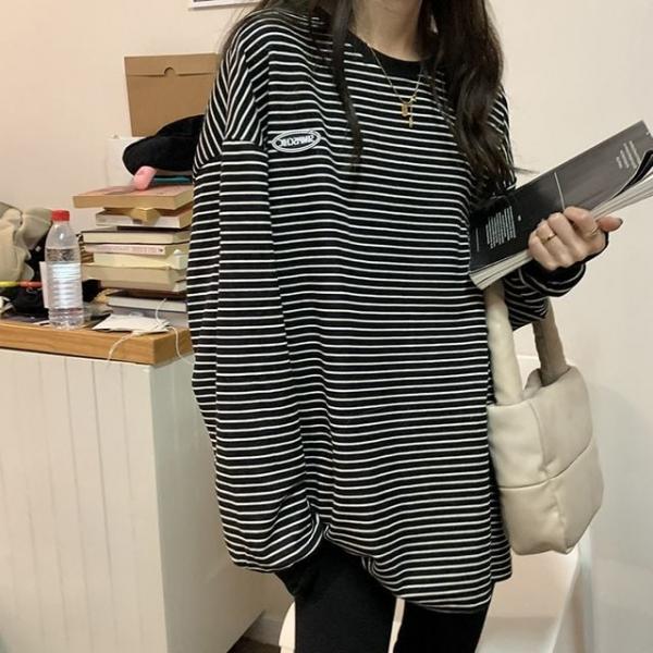 하이틴 꾸안꾸 오버핏 스트라이프 단가라 긴팔티