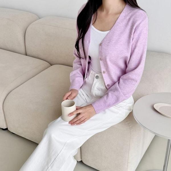 라일락 브이넥 니트가디건 여리핏 데일리 러블리 봄니트