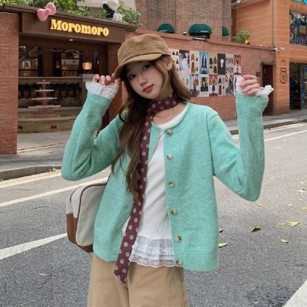 민트 라운드넥 버튼 가디건 러블리 데일리  니트룩