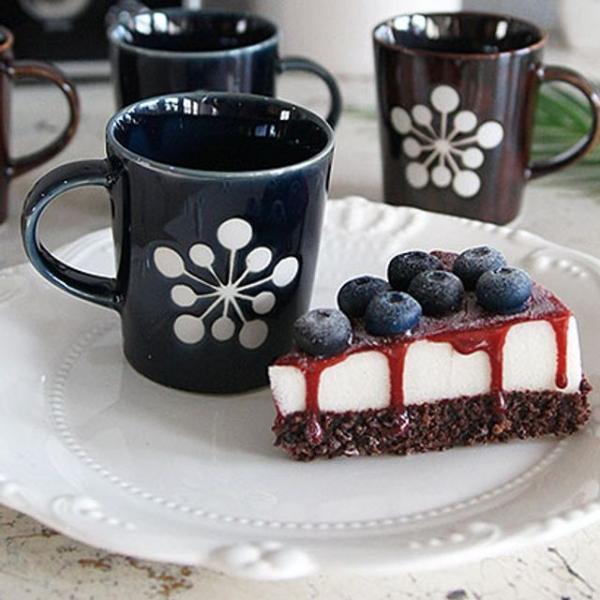 견고하고 튼튼한 일본산 하나야카 머그 2P세트