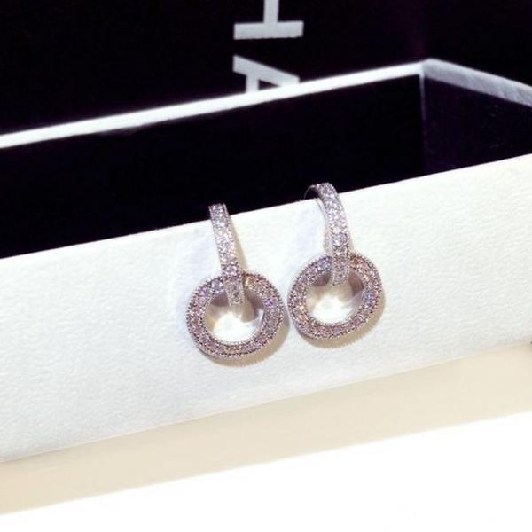 플래시 다이아 투링 귀걸이-화이트DG