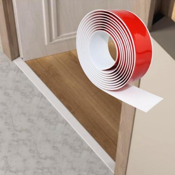 PVC 문틀 틈새 보수 걸레받이 몰딩