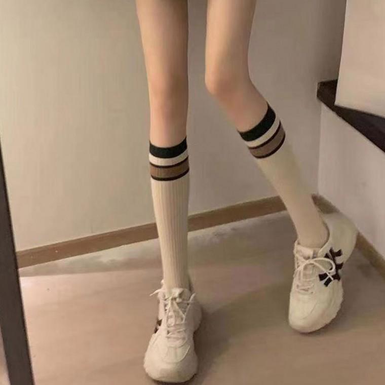 [LND]에이델 라인 니삭스 사계절 패션 학생 양말