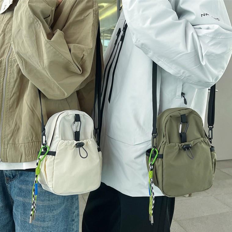 트랩핏 크로스백 남녀공용 데일리 숄더백 캐주얼 미니백 학생