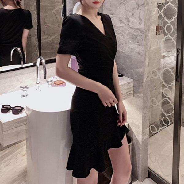 핏이 예쁜 프릴 스커트 데이트룩 하객룩 트임 원피스