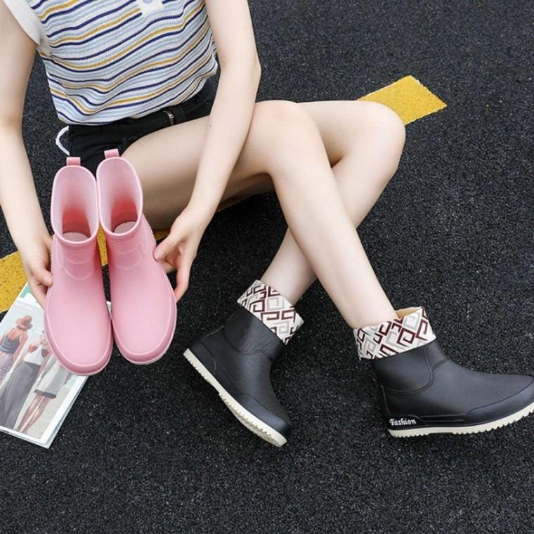 겨울 예쁜 부츠 장화 여성 낚시 기능화 컬러 방한용 롱 낚시장화 방한