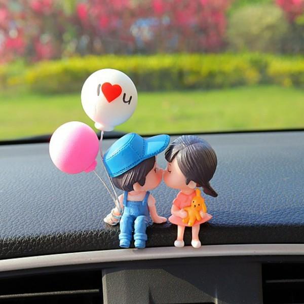 러블리 피규어세트 뽀뽀하는 피규어 세트 차량용 일반용(뽀뽀커플)청혼