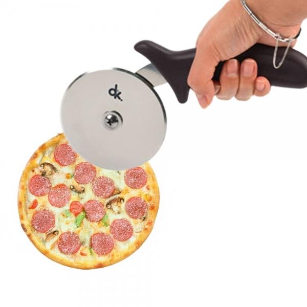 그립감이 좋은 스텐 피자로라 커터