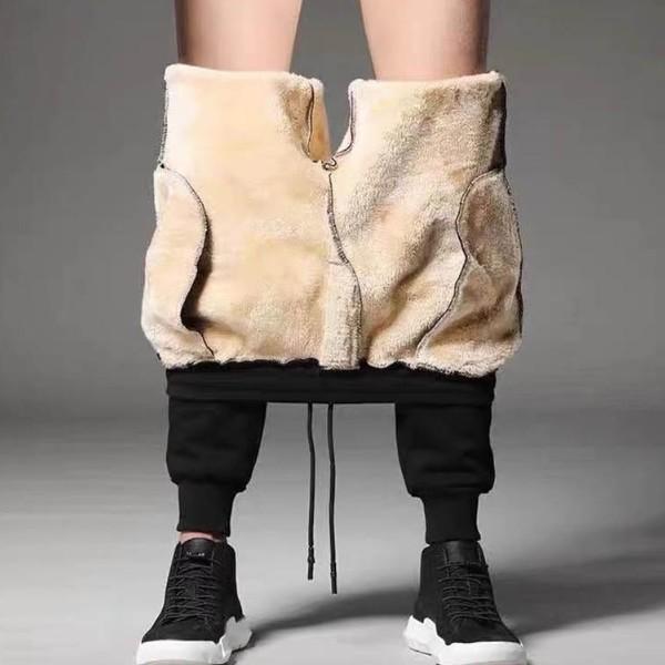 밑단 시보리 팬츠 체형에 맞게 착용 가능한 허리밴딩과 조절끈 캐주얼하고 따듯한 무지 양털바지