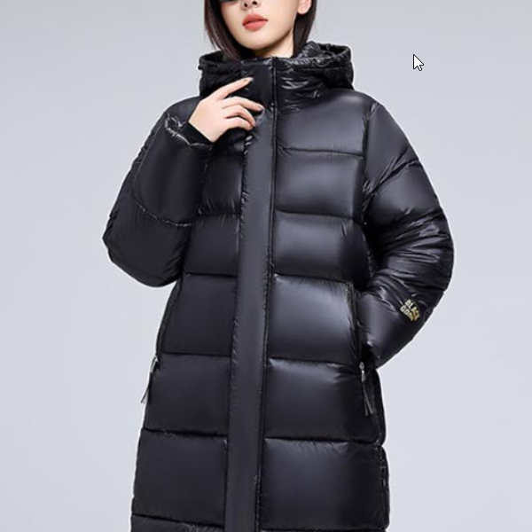 출근룩 블랙 기본 경량 패딩 코트 깔끔한 디자인으로 세련된 실루엣을 완성하는 롱 패딩