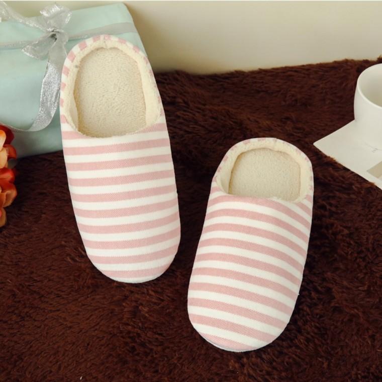 쿠션 거실화 쿠션 면실내화 겨울 슬리퍼 학교 회사