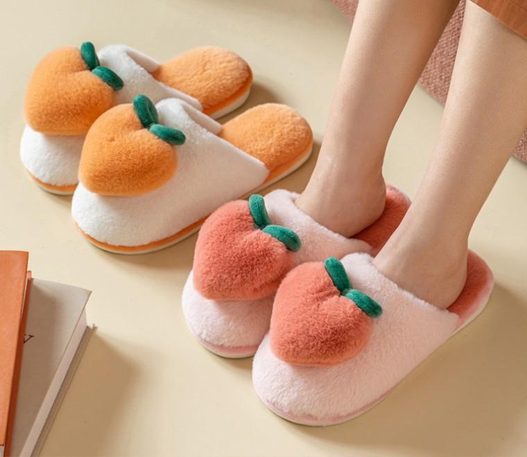 [도매에이스]겨울 방한 허니피치 털슬리퍼 털실내화 방한화 소음방지