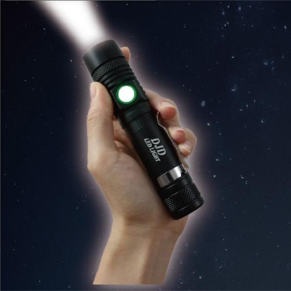 가볍고 밝은 휴대용 비상용 미니 자석 손전등