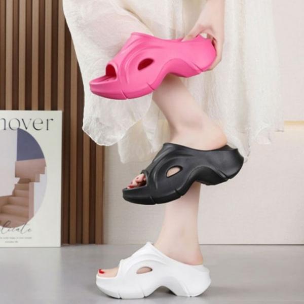 굽높은 슬리퍼 병원 사무실 직장 패션 휴양지