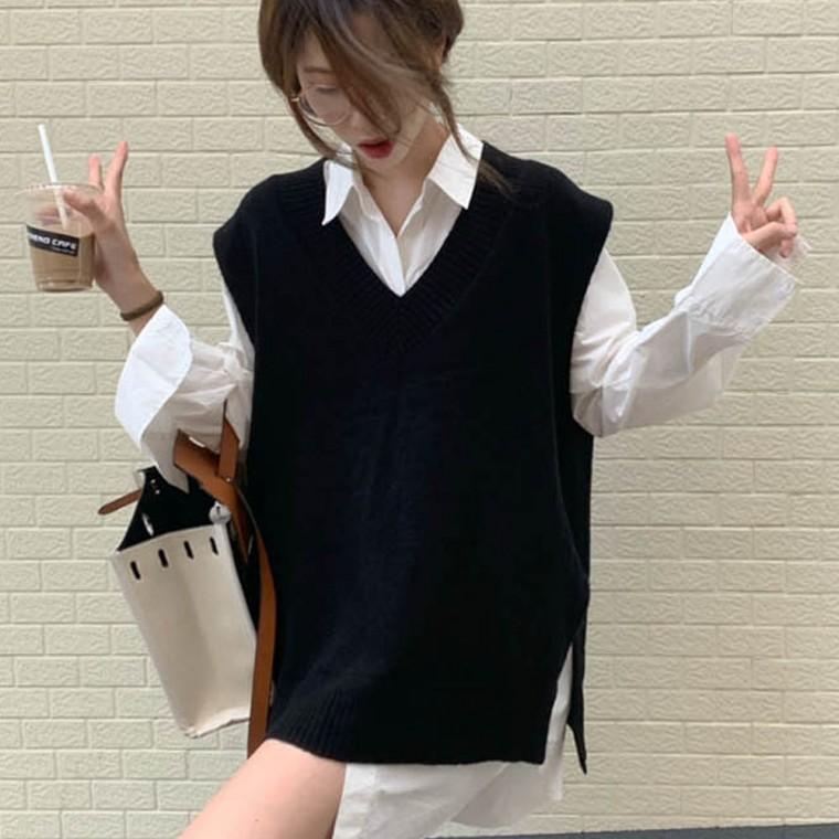 사계절 브이넥 여성 조끼 옆트님 니트 레이어드 코디 여름니트 모던한 디자인 옆트임 체형커버