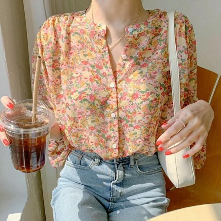 [위드기프트] 체니 플라워 블라우스
