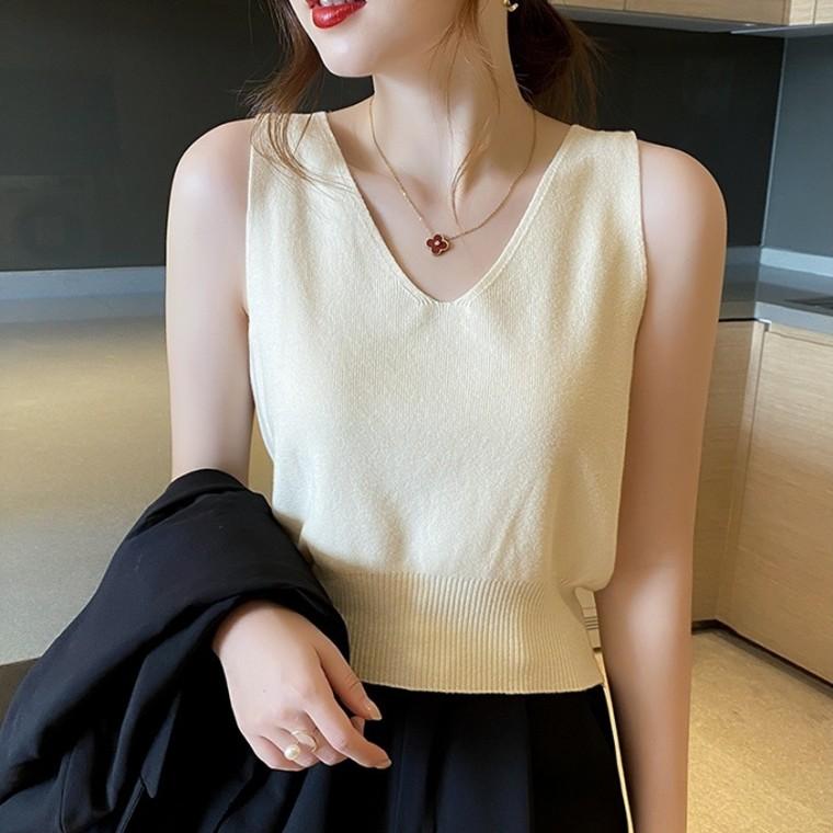 [위드기프트] 더심플 브이넥 니트 나시