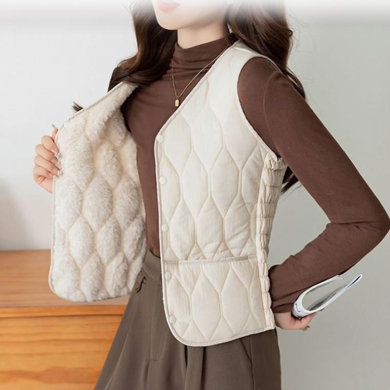 [위드기프트] 따뜻하고 가벼운 슬림패딩 융털조끼