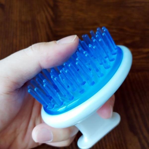 비듬안마기 헤어 비듬 손대신 부드러운쿠션 두피지압기 확실한