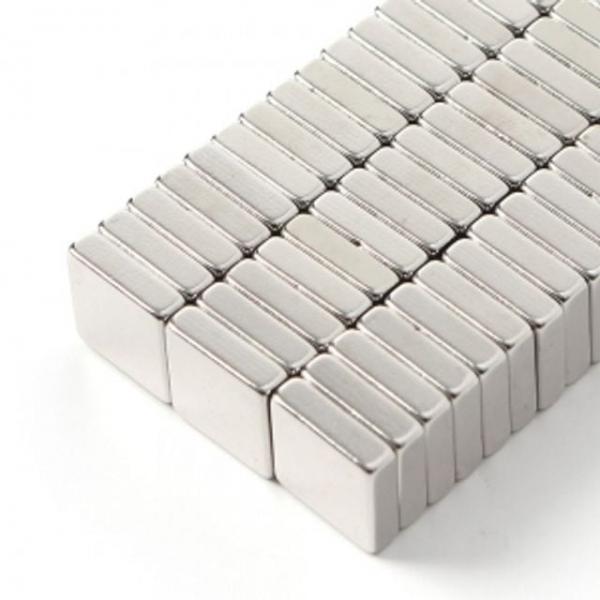 사각 자석 50개입 10x10x3mm 붙이는자석 사각형자석