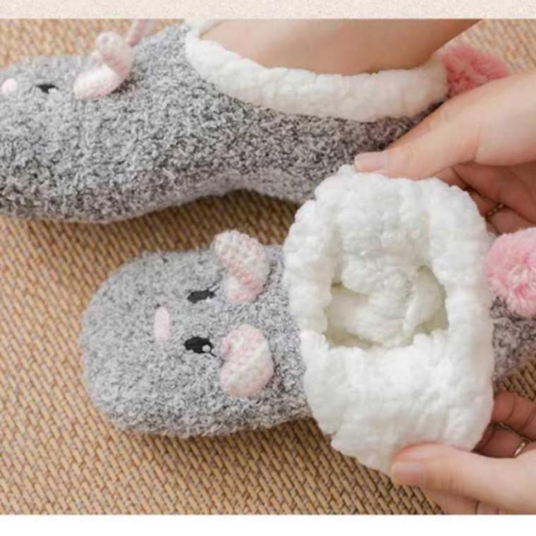 겨울 선물 겨울양말 여성 극세사 실내화 양말 덧신 조리원 소음 층간 수면 보온