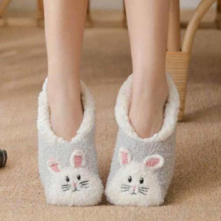 겨울 캐릭터 여자 보온 보온 삭스 조리원 덧신 선물 겨울양말 양말 수면 귀여운