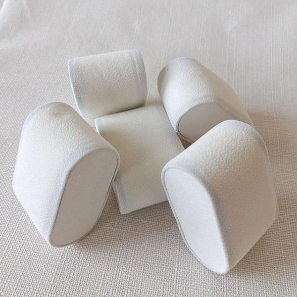 시계 쿠션 5개입 화이트 진열대 디스플레이 베개