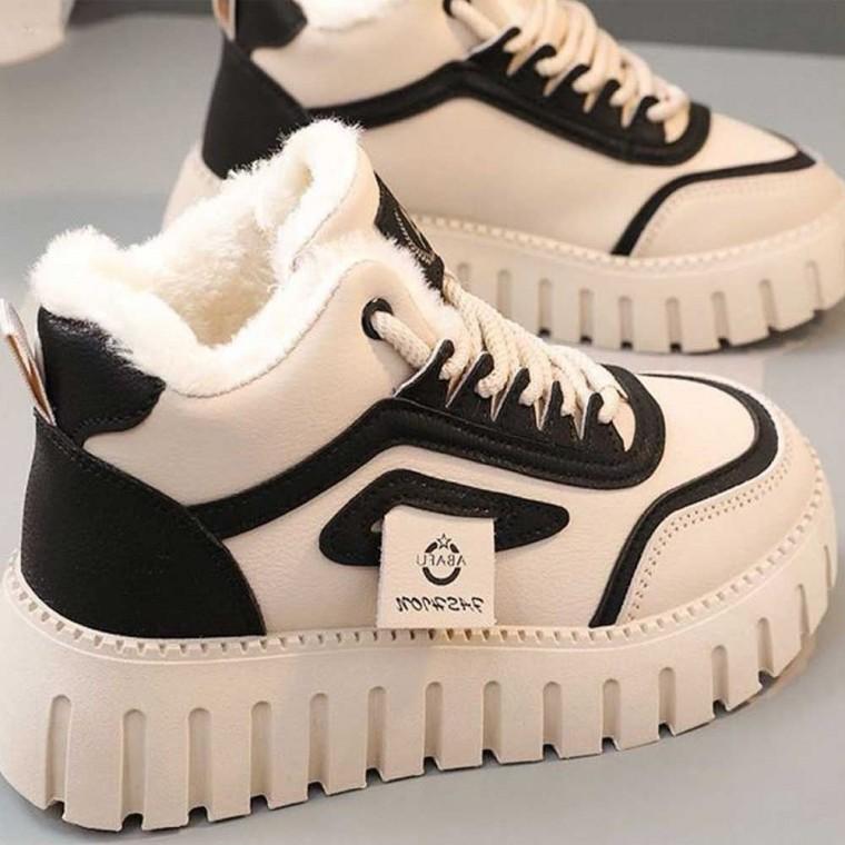 안감 투톤 배색 플랫폼 스니커즈 여성 겨울 신발 퍼