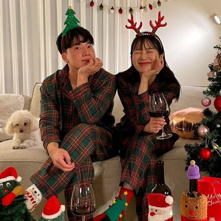 파자마ONLY 크리스마스 홀리데이 커플 파자마 잠옷세트 파티용품 남여공용 겨울잠옷 홈웨어 상하의세트