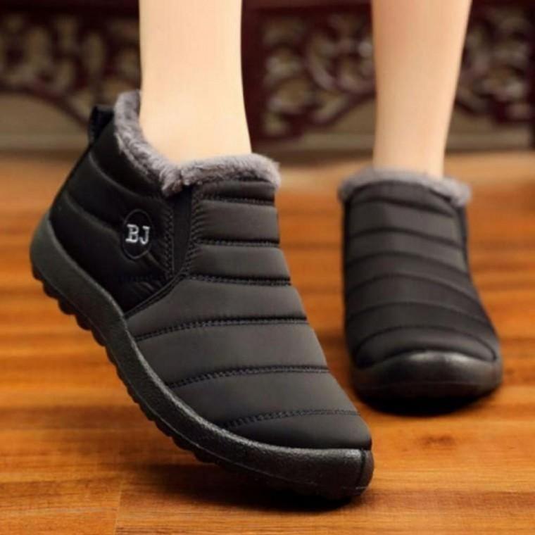 남녀공용 겨울 방한 기모 패딩 신발 털 슬립온 슈즈 여성 키높이신발 슬립온 캔버스블로퍼 데일리스니커즈