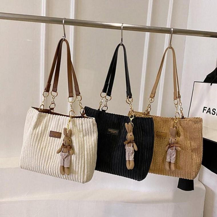 플리스 토끼 ELG223 쇼퍼백 백 패션잡화 겨울 백 여성 반달 여행 뽀글이 메신저백 스트 토트