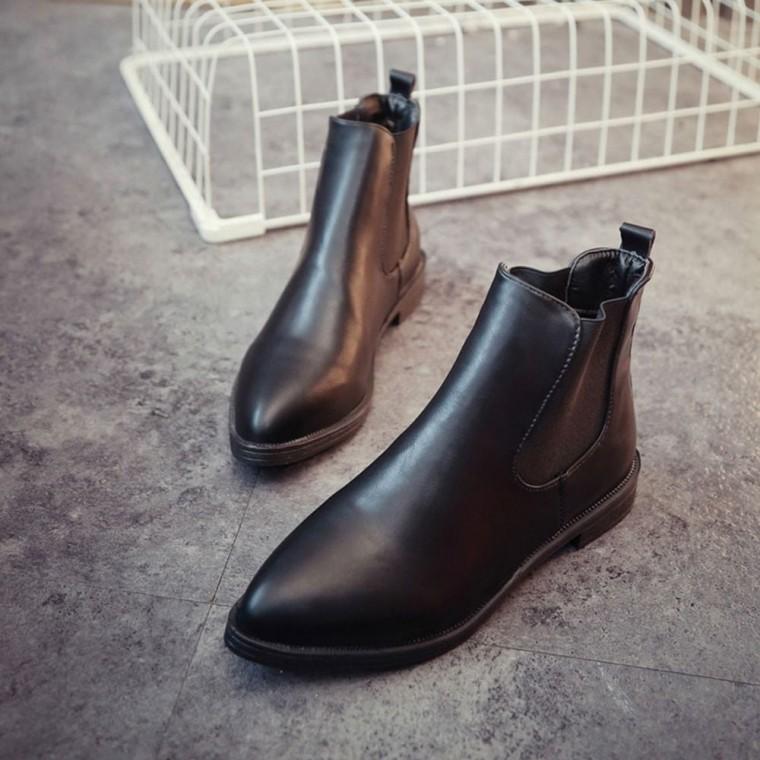 여자신발 밴딩 여자 첼시부츠 겨울구두 낮은굽 발편한