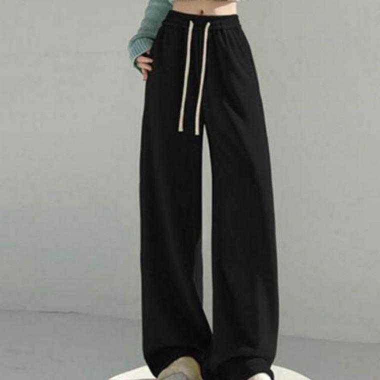 루즈핏 여성 팬츠 부드러운 기모 소재로 착용감이 편안하고 보온성이 뛰어난 겨울용 와이드 바지
