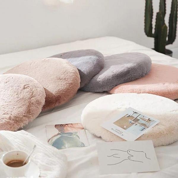 원형푹신털방석 극세사 푹신 의자방석 학생 쿠션