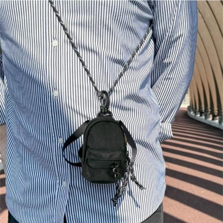 가벼운 간편한 파우치형 미니 크로스 가방 스타일