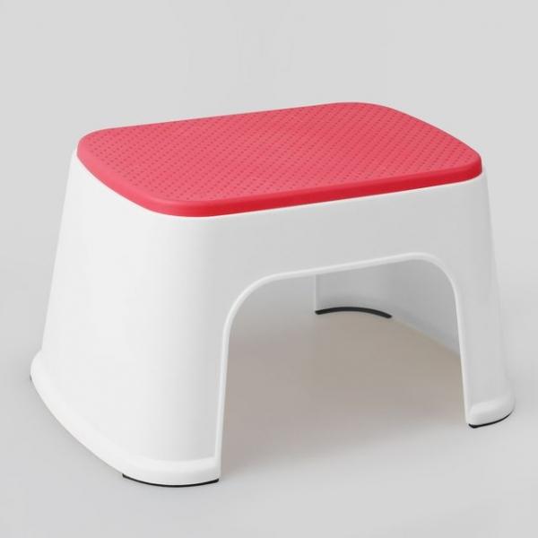 겹쳐서 보관이 가능한 간이 의자 스툴 2size