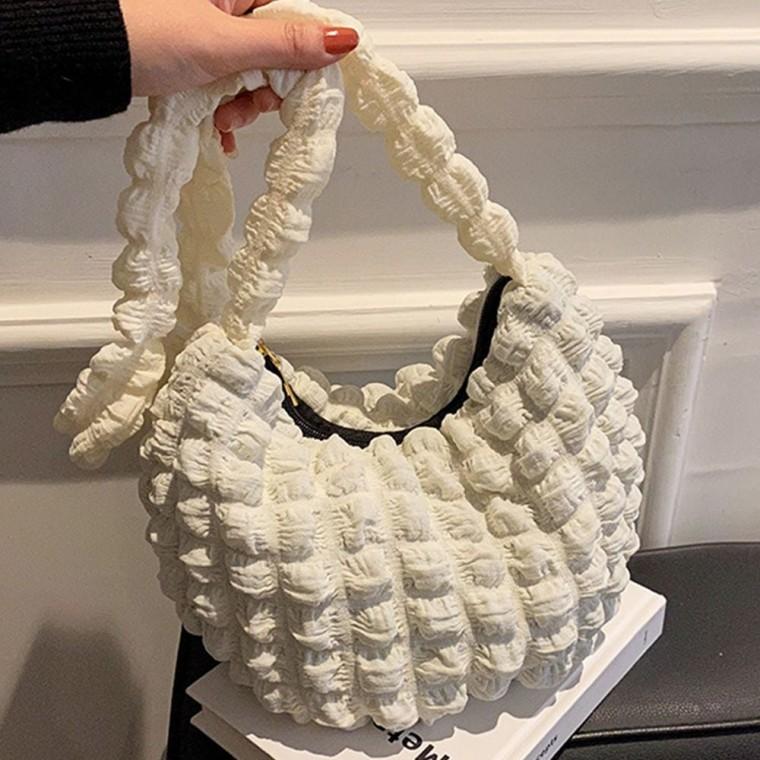 백 화이트 여성 퀄팅 숄더 미니 대학생 가방 구름백 패딩가방 미