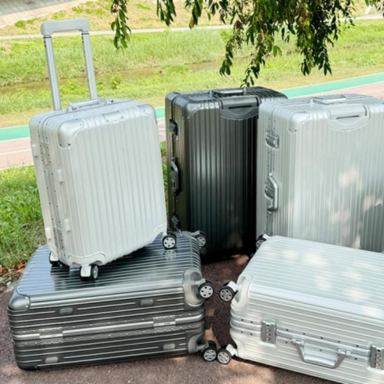 여행 투명 커버 가방 캐리어 메탈 그레이 24인치