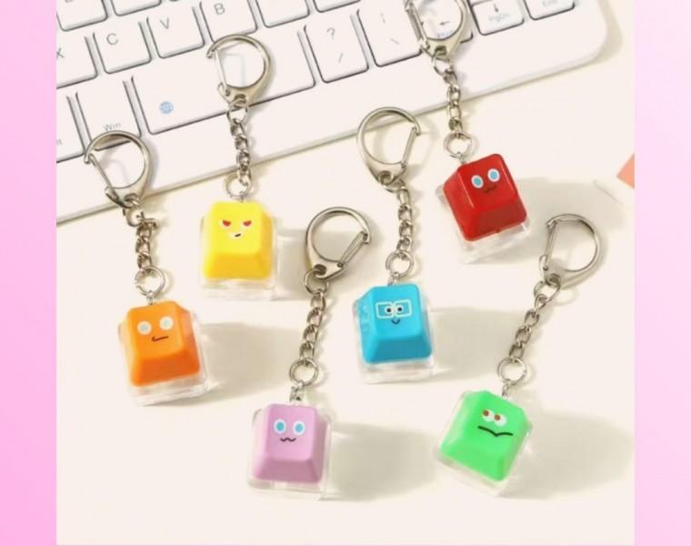 [인기템]키캡 딸깍이 고리 스위치 굿즈 키홀더 딸각이 버튼 키보드키링 가방꾸미기 스트레스 해소