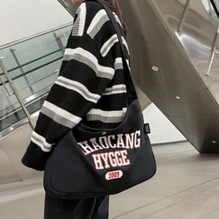 인기 패션 메신저백 유행 가방 남녀공용 검정 핸드백