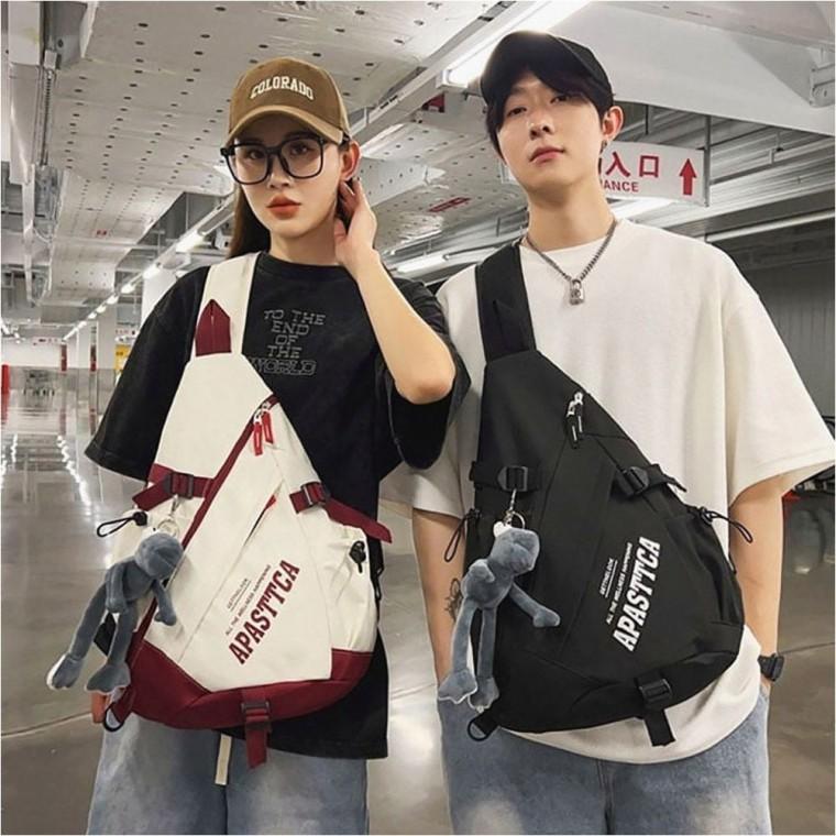 슬링백 크로스백 남녀공용 배색 나일론 대용량 삼각 가방