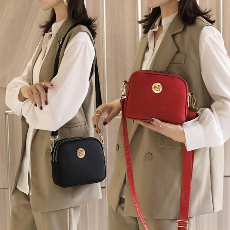 여자 크로스백 3단분리 숄더백 사각 가방 지퍼