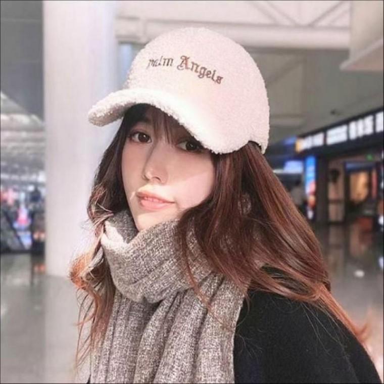 여성 야구모자 겨울 뽀글이 방한 인조양털 볼캡 자수