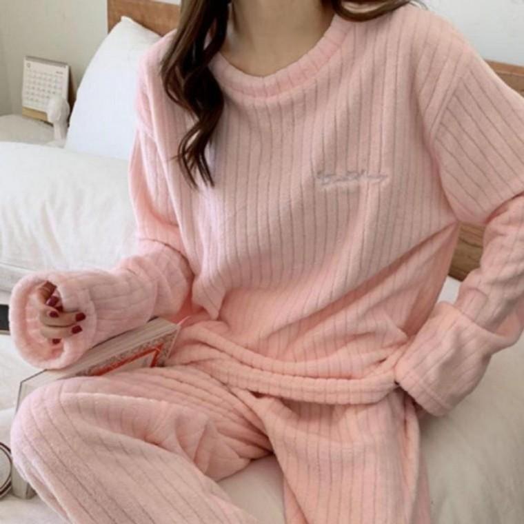 여성 주니어 극세사 수면 잠옷 홈웨어 실내복 세트 극세사잠옷 겨울잠옷 홈웨어 수면 천사잠옷바지 상하