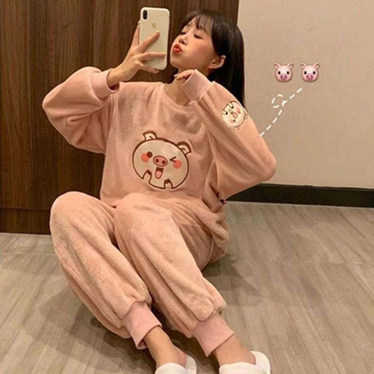 겨울 여자 홈웨어 파자마세트 극세사 포근한 수면잠옷