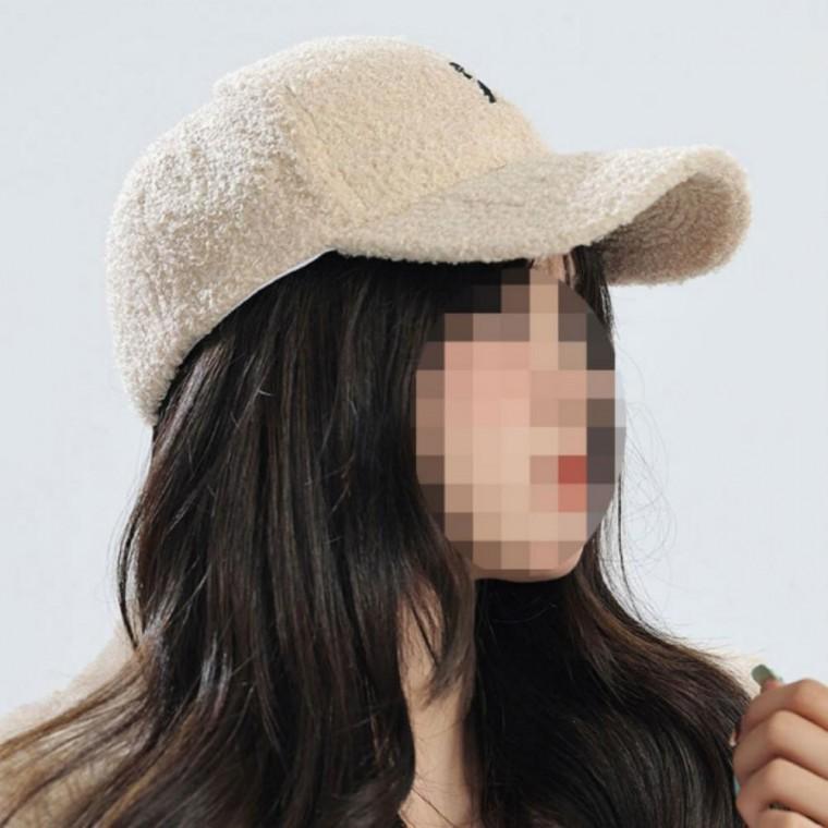 겨울 방한 뽀글이 램스울 R 캡모자 여성 야구모자